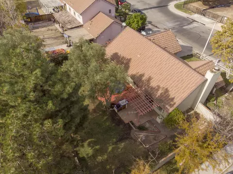 1610 Georgetown Ave, Palmdale, CA 93550 photo 5