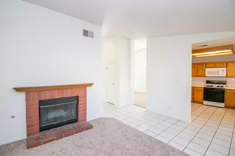 2035 Lightcap St, Lancaster, CA 93535 photo 10