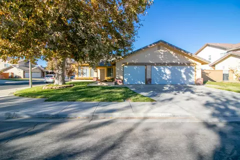 2035 Lightcap St, Lancaster, CA 93535 photo 30