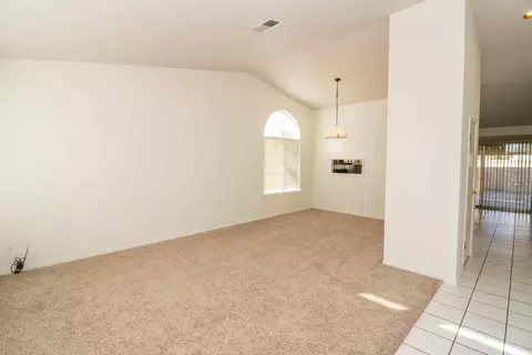 2035 Lightcap St, Lancaster, CA 93535 photo 5