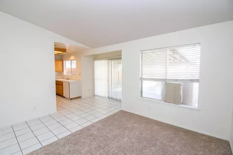 2035 Lightcap St, Lancaster, CA 93535 photo 11