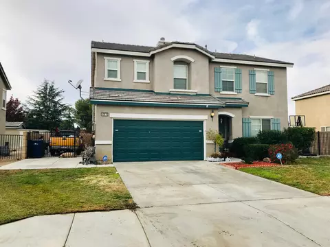 43815 Rucker St, Lancaster, CA 93535 photo 2