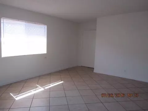 339 Lancaster Blvd E, Lancaster, CA 93535 photo 3