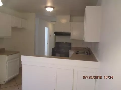 339 Lancaster Blvd E, Lancaster, CA 93535 photo 5