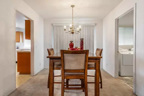 2124 Lightcap St, Lancaster, CA 93535 photo 9