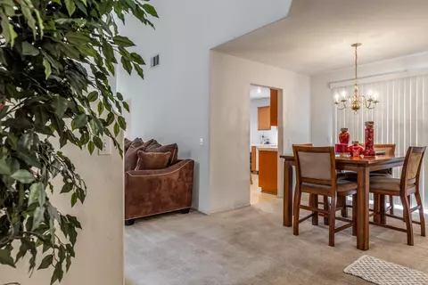 2124 Lightcap St, Lancaster, CA 93535 photo 8