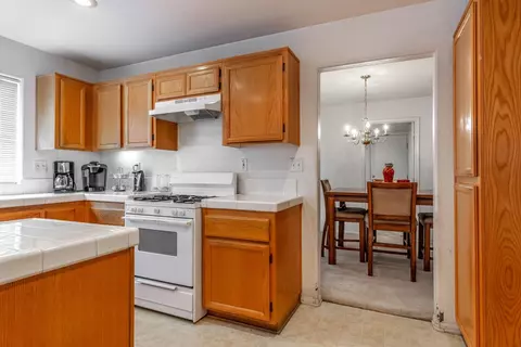 2124 Lightcap St, Lancaster, CA 93535 photo 15