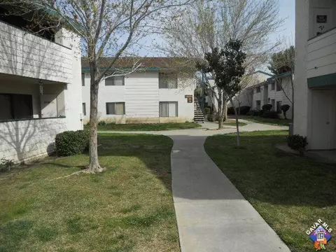 44424 15th St #5, Lancaster, CA 93535 photo 4