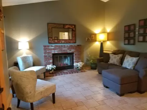 37726 Mountainside Dr, Palmdale, CA 93550 photo 2