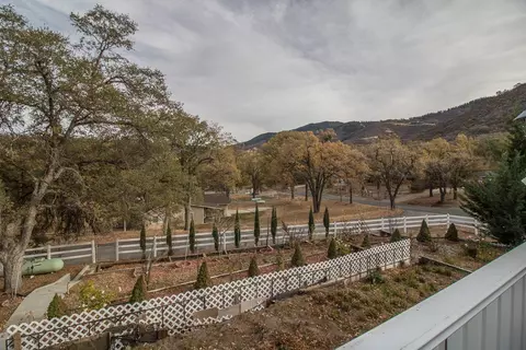 22191 Geneva Dr, Tehachapi, CA 93561 photo 31