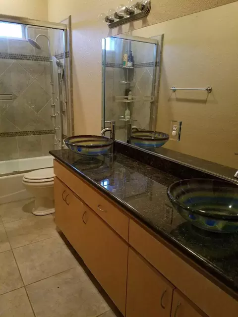 21217 Ridgeway Dr, Tehachapi, CA 93561 photo 9