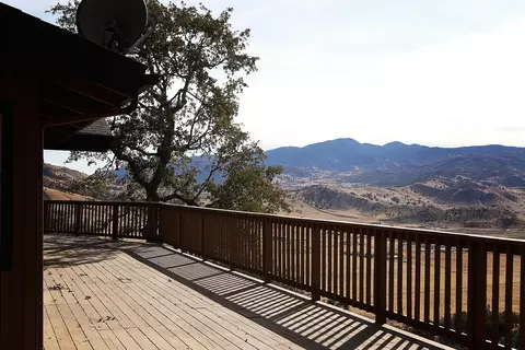22680 Pheasant Ct, Tehachapi, CA 93561 photo 5