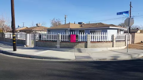 38602 30th St E, Palmdale, CA 93550 photo 1