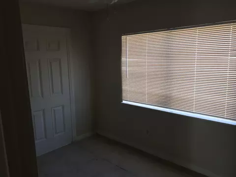 43009 Guyman Ave, Lancaster, CA 93536 photo 5
