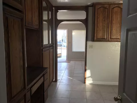 43009 Guyman Ave, Lancaster, CA 93536 photo 8