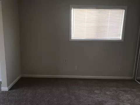 43009 Guyman Ave, Lancaster, CA 93536 photo 11