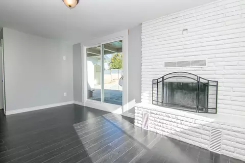 44202 2nd St E, Lancaster, CA 93535 photo 11