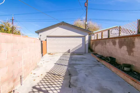 44202 2nd St E, Lancaster, CA 93535 photo 35