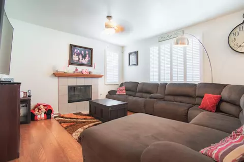 43312 Hampton St, Lancaster, CA 93536 photo 14