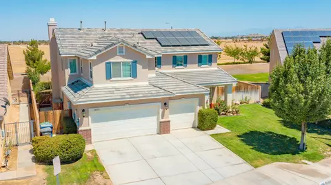 43312 Hampton St, Lancaster, CA 93536 photo 5
