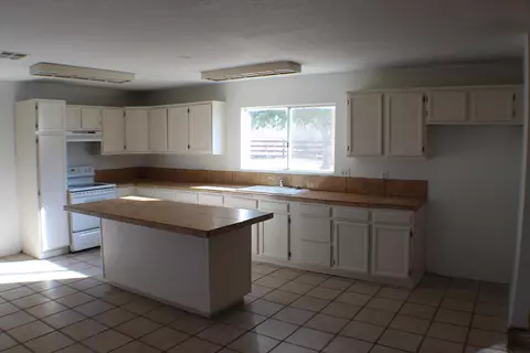 34620 165th St E, Llano, CA 93544 photo 7