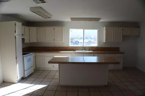 34620 165th St E, Llano, CA 93544 photo 6