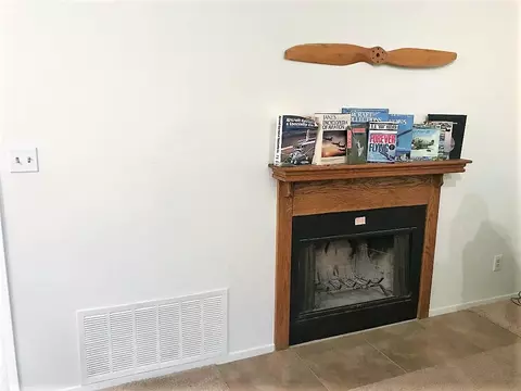 21631 Foothill Dr, Tehachapi, CA 93561 photo 8