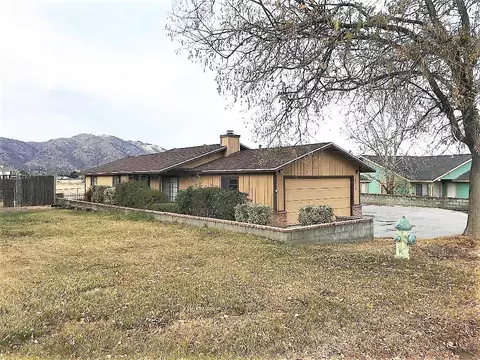 21631 Foothill Dr, Tehachapi, CA 93561 photo 1