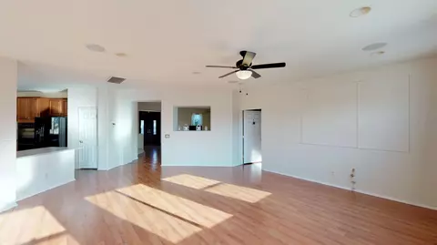 43313 Flag St, Lancaster, CA 93536 photo 9