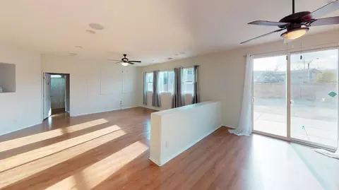 43313 Flag St, Lancaster, CA 93536 photo 12