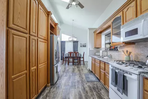 25251 Deertrail Dr, Tehachapi, CA 93561 photo 8