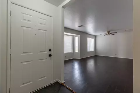 25204 Ave B W, Lancaster, CA 93536 photo 7
