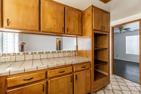 25204 Ave B W, Lancaster, CA 93536 photo 13