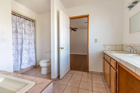 25204 Ave B W, Lancaster, CA 93536 photo 17