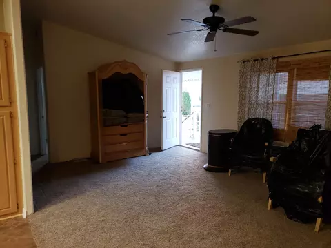45465 25th St E #207, Lancaster, CA 93535 photo 4