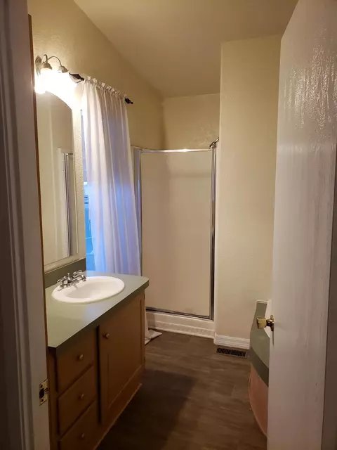 45465 25th St E #207, Lancaster, CA 93535 photo 9