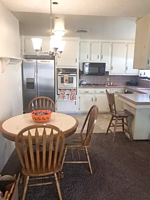 45216 Lorimer Ave, Lancaster, CA 93534 photo 5