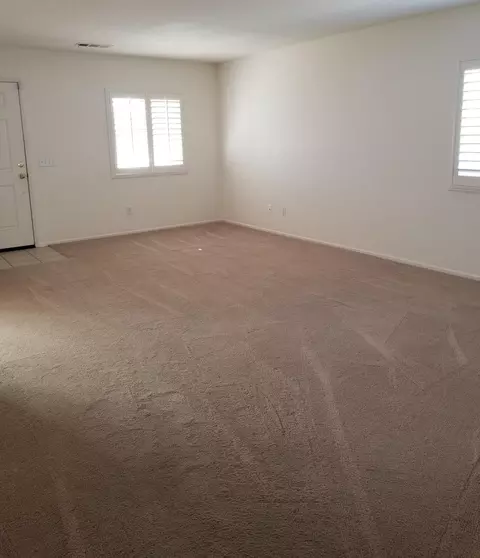 1715 Miki Way E, Lancaster, CA 93535 photo 4