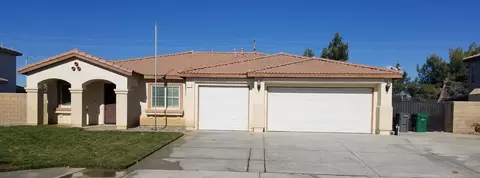 1715 Miki Way E, Lancaster, CA 93535 photo 1