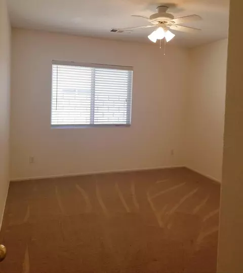 1715 Miki Way E, Lancaster, CA 93535 photo 12