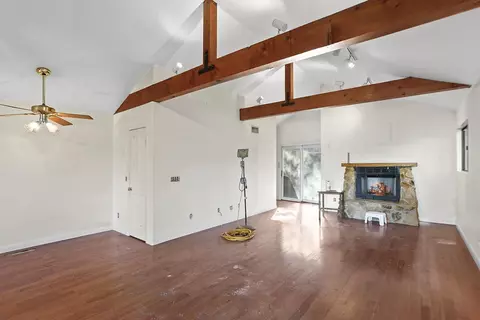 7372 Valaho Ln, Tujunga, CA 91042 photo 8