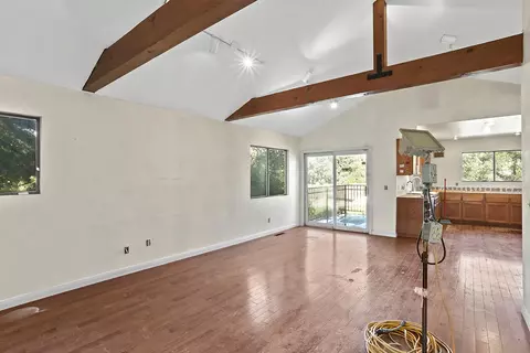 7372 Valaho Ln, Tujunga, CA 91042 photo 7