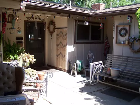 38822 2nd St E, Palmdale, CA 93550 photo 1