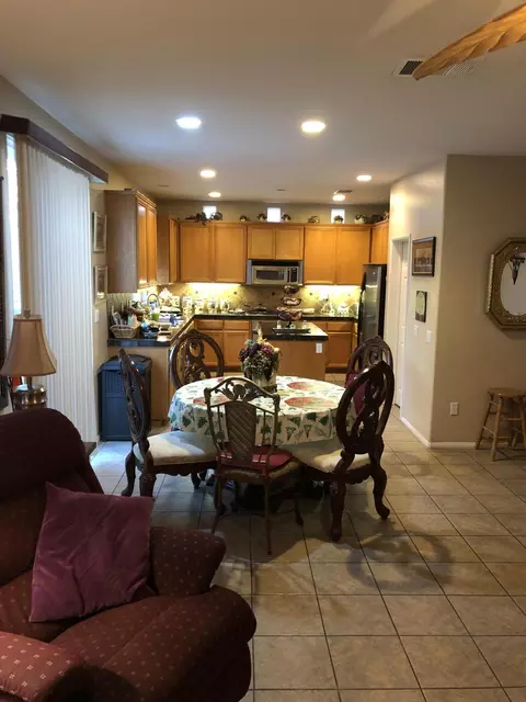 4808 Spur Ave, Lancaster, CA 93536 photo 6