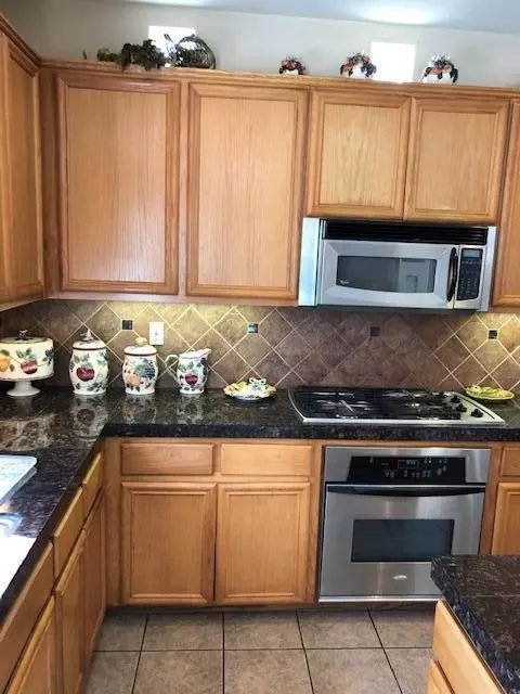 4808 Spur Ave, Lancaster, CA 93536 photo 57