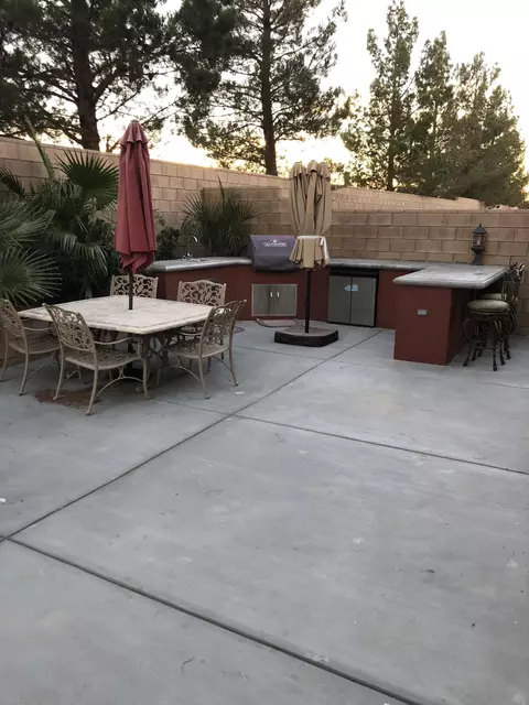 4808 Spur Ave, Lancaster, CA 93536 photo 11