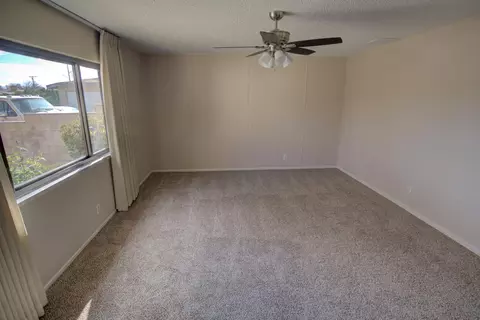 45053 Lorimer Ave, Lancaster, CA 93534 photo 4