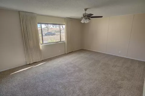 45053 Lorimer Ave, Lancaster, CA 93534 photo 5