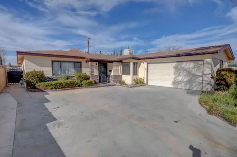 45053 Lorimer Ave, Lancaster, CA 93534 photo 3