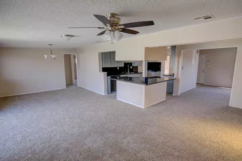 45053 Lorimer Ave, Lancaster, CA 93534 photo 9